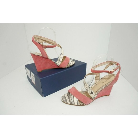 Pour La Victoire Briella Pink Suede Marble Snake Women's Wedge Heels Sandals 10 - Picture 2 of 9